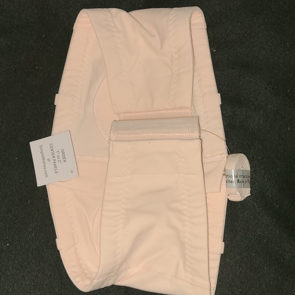 New Lansinoh pumping bra xs-l - Picture 4 of 8